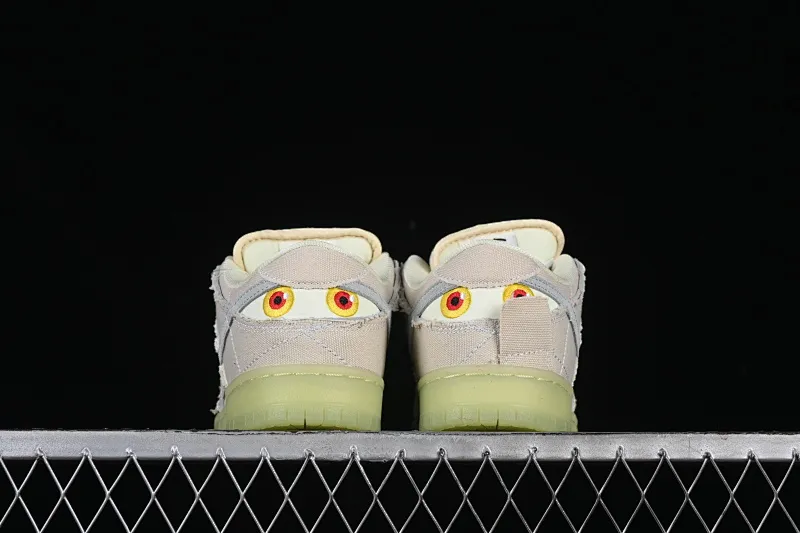 All categories Nk SB Dunk series Nk SB Dunk Low low-top sneakers Nk SB Dunk Low "Mummy" Mummy SB smashed backboard fashion casual sneakers DM0774-111